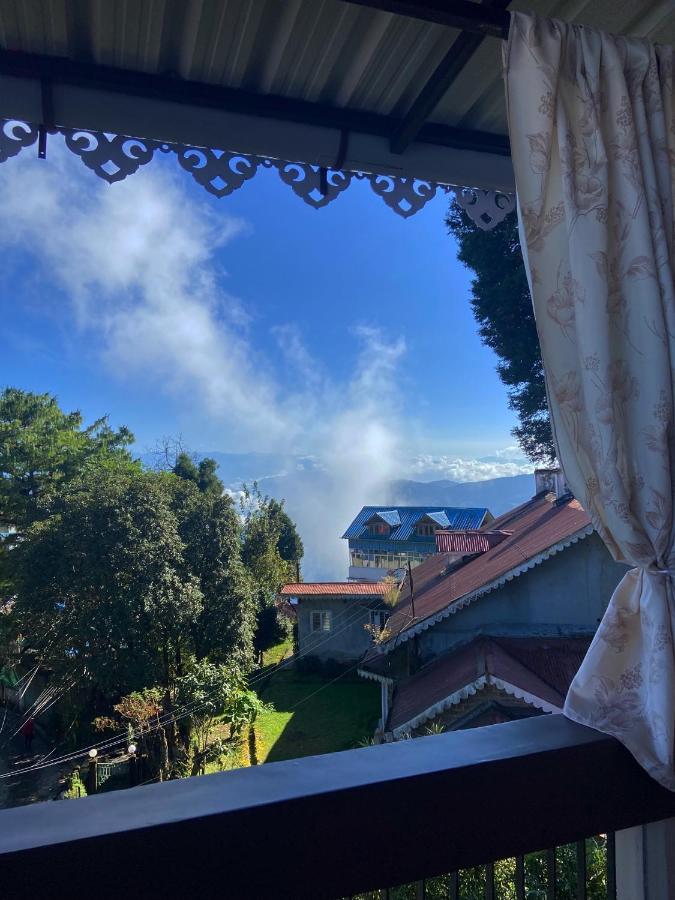 Indivar Homestay Darjeeling  Luaran gambar