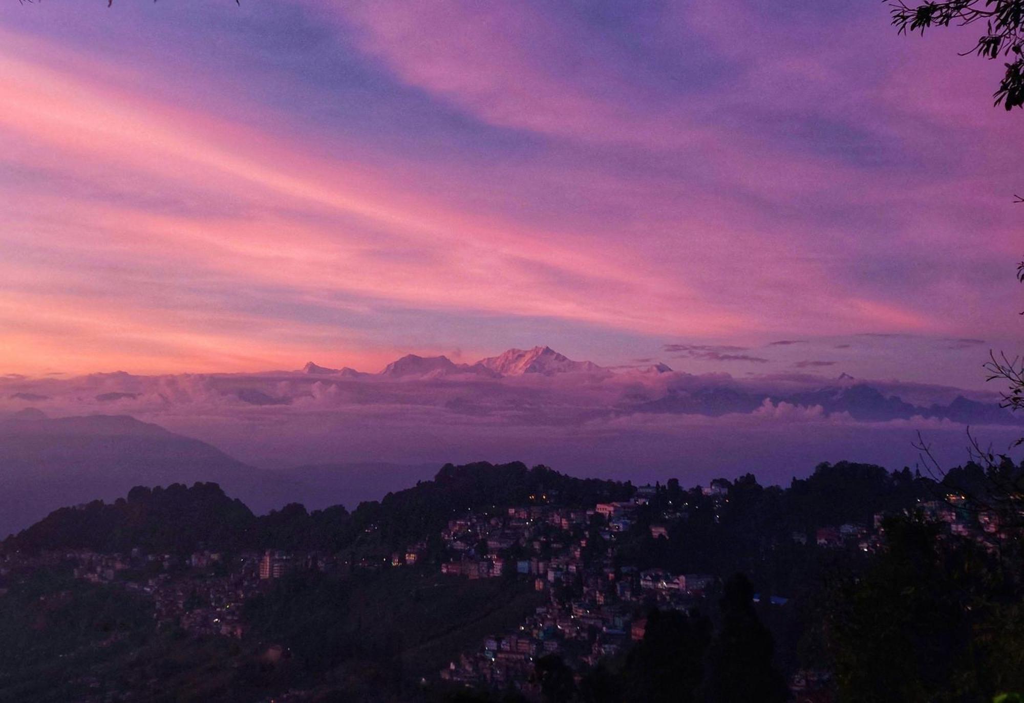Indivar Homestay Darjeeling  Luaran gambar