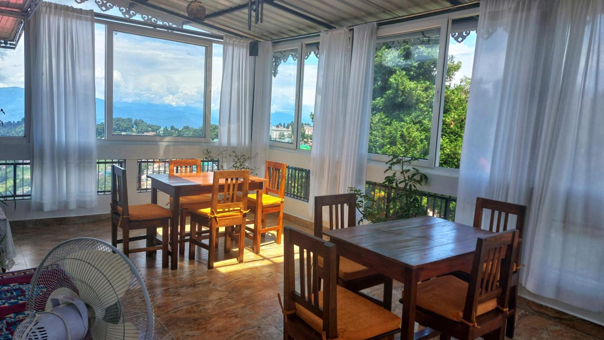 Indivar Homestay Darjeeling  Luaran gambar