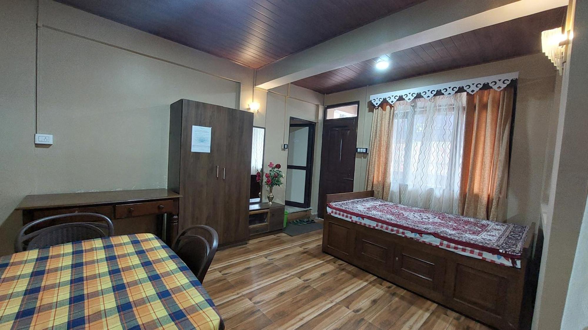 Indivar Homestay Darjeeling  Luaran gambar